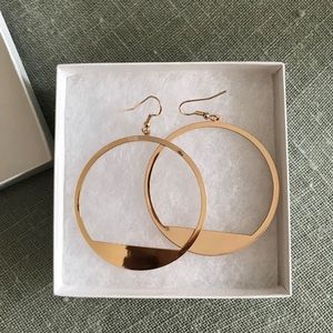 Round Gold Earrings